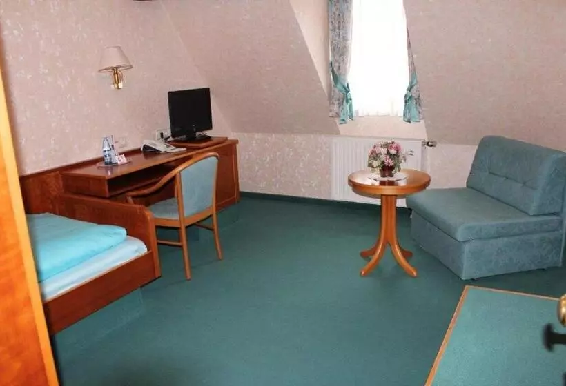 ホテル Gästehaus Wild Nürnberg West