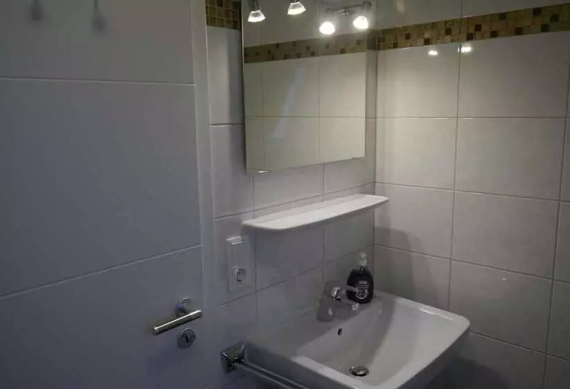 ホテル Haus Wittwer