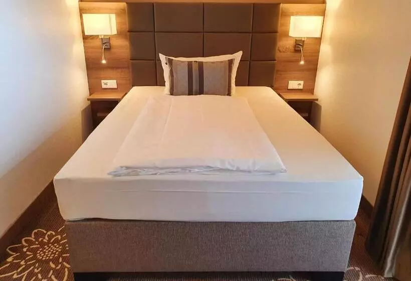 Hotelli In Den Herrnwiesen