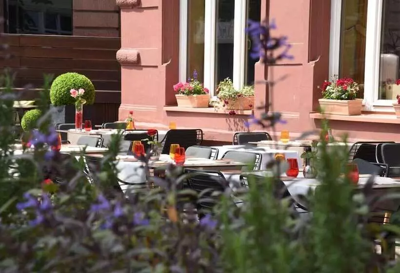 Hotelli Kleiner Rosengarten