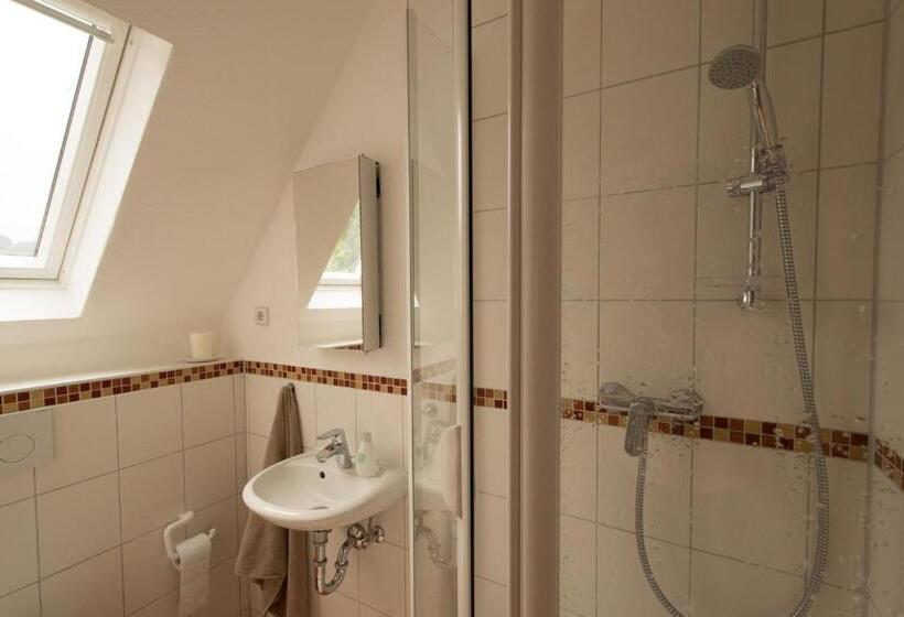 בית מלון כפרי Pension Zur Schönen Aussicht