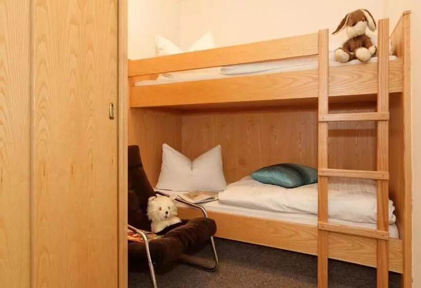 Hotelli Landhaus Maria Bed&breakfast