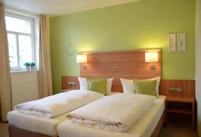 Hotel Mainblick Garni