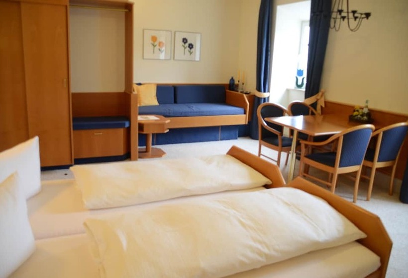 Hotel Mainblick Garni