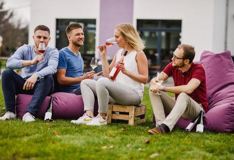 בית מלון כפרי Meyerhof   Weingut, Vinothek & Gästehaus