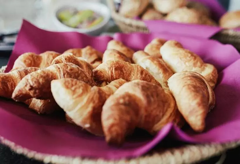 Hotelli Meyerhof   Weingut, Vinothek & Gästehaus