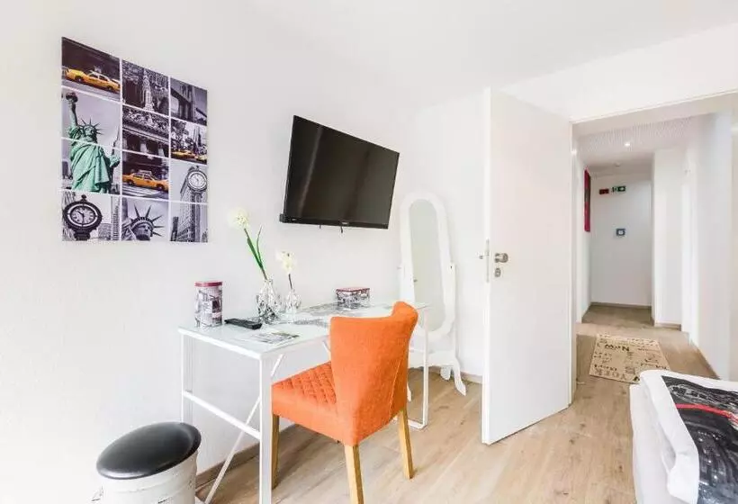 Hotelli My Messe & Business Home   Refrath