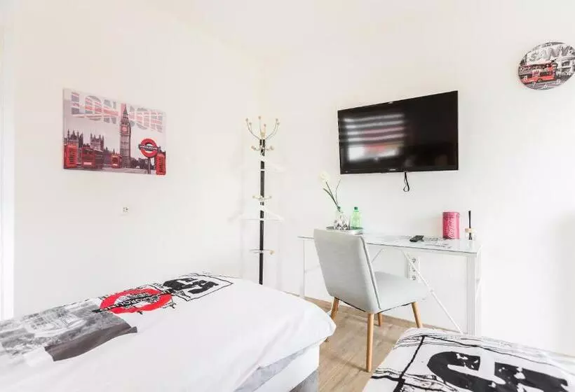 Hotelli My Messe & Business Home   Refrath