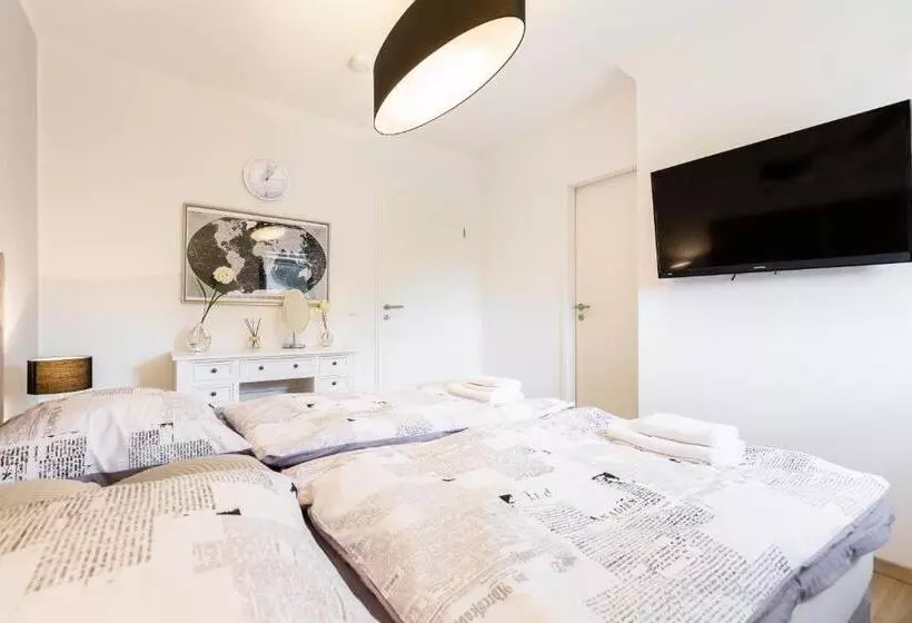 Hotelli My Messe & Business Home   Refrath