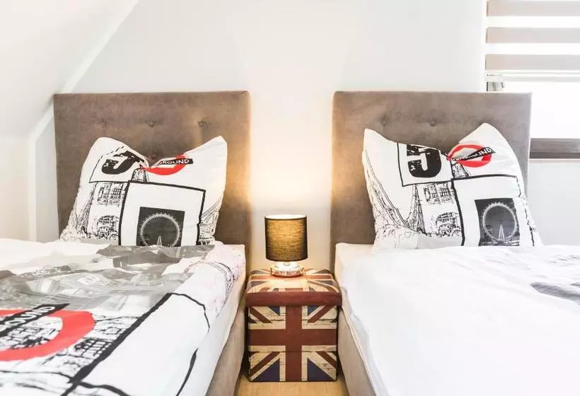 Hotelli My Messe & Business Home   Refrath