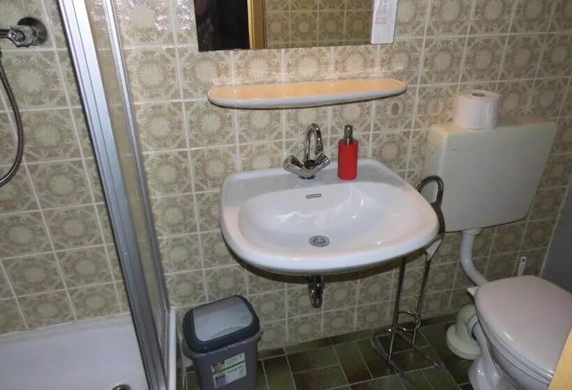 Hotelli Pension Dressel