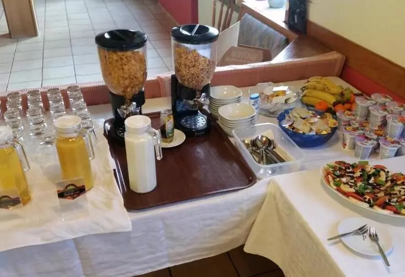 Hotelli Pension Dressel