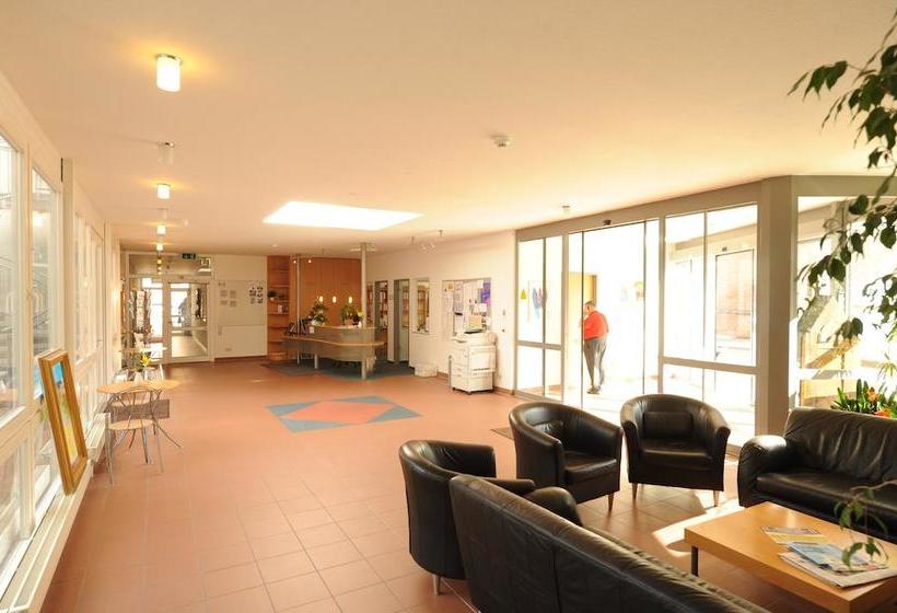 酒店 Stephansstift Tagungs Und Gästehaus