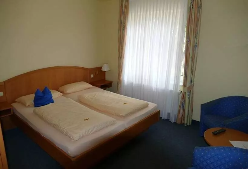 Hotelli Vom Land Zum Meer