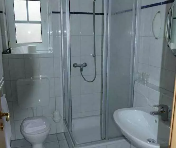 Hotelli Vom Land Zum Meer