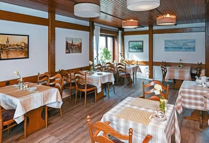 Hotelli Vom Land Zum Meer