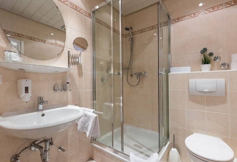 בית מלון כפרי Weinhaus Wiedemann