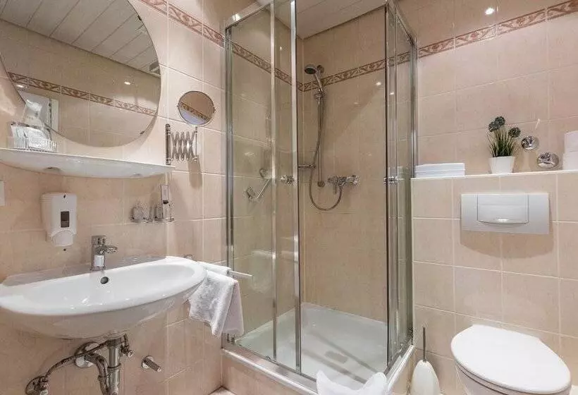 Hotelli Weinhaus Wiedemann