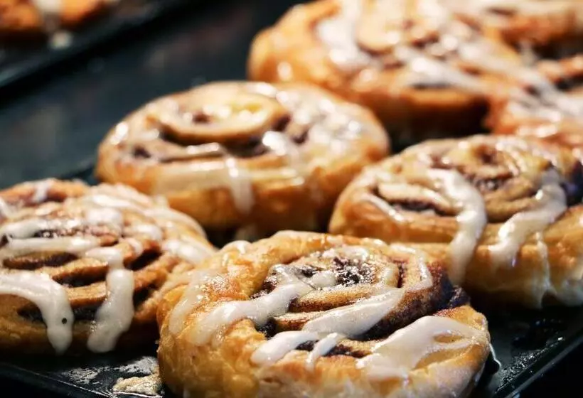 Hotelli Holiday Inn Express & Suites Austin   Manor, An Ihg