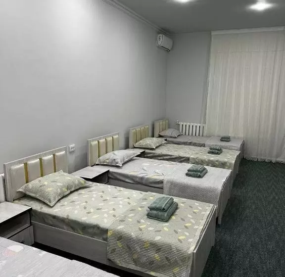 ペンション Zara Guest House