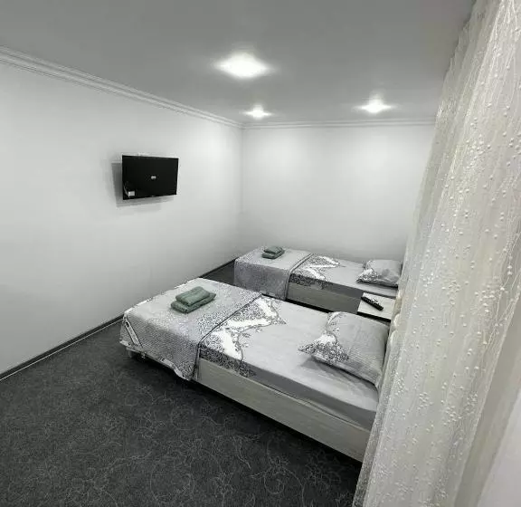 ペンション Zara Guest House