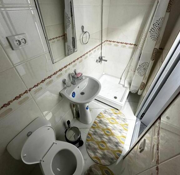 Pension (Hôtel basse catégorie) Zara Guest House