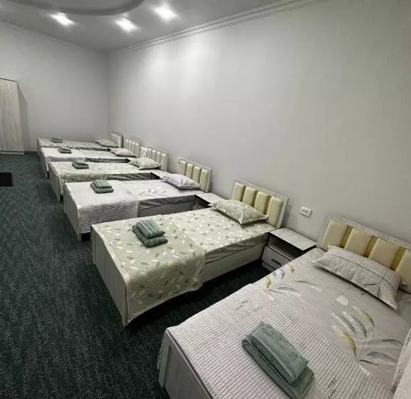 ペンション Zara Guest House