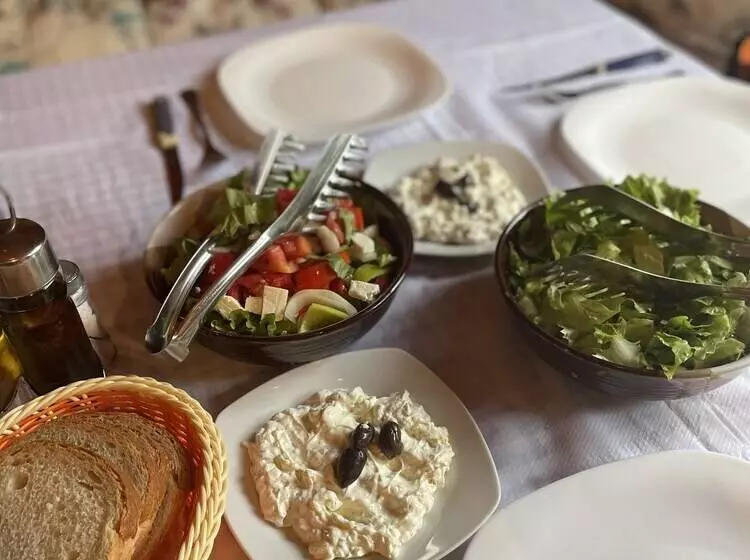 Te Bujtina Hotel&restaurant