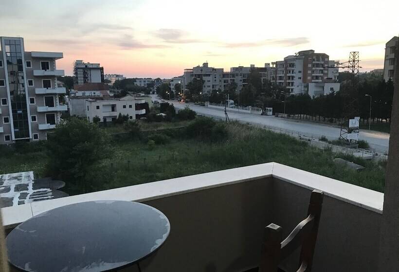 Te Bujtina Hotel&restaurant