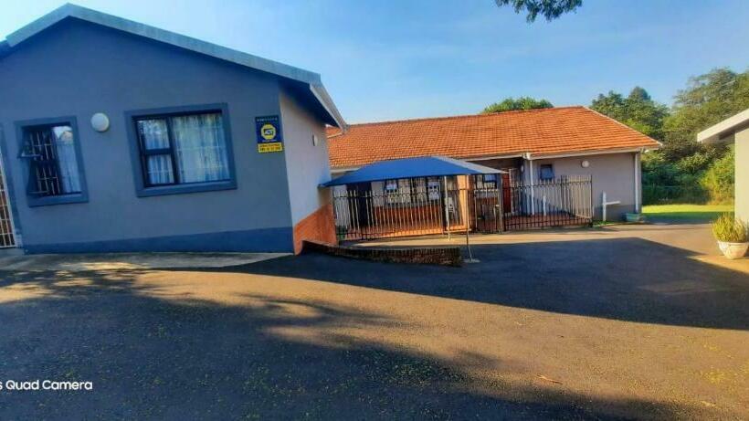 ベッドアンドブレックファースト Forest Palace 1