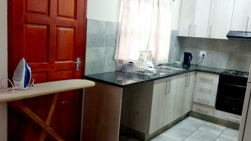 ベッドアンドブレックファースト Forest Palace 1