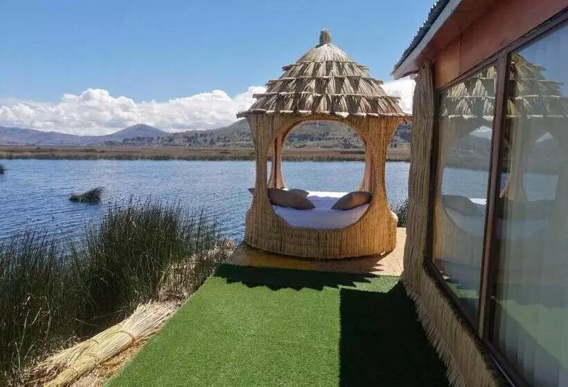 تختخواب و صبحانه Uros Samay Qilla Lodge