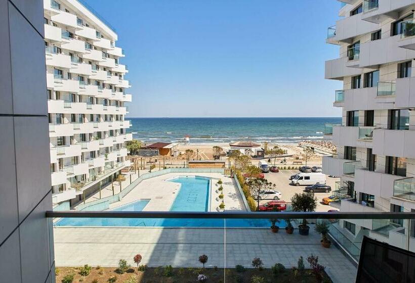 هتل Apartamente By Alz Infinity