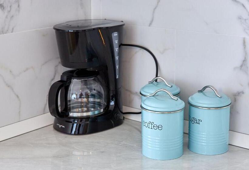 هتل Apartamente By Alz Infinity