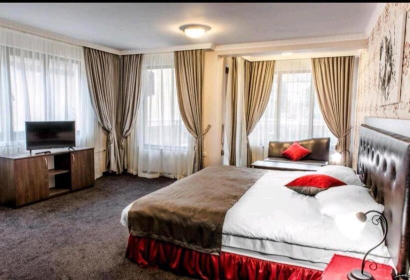 בית מלון כפרי Astrea Deluxe