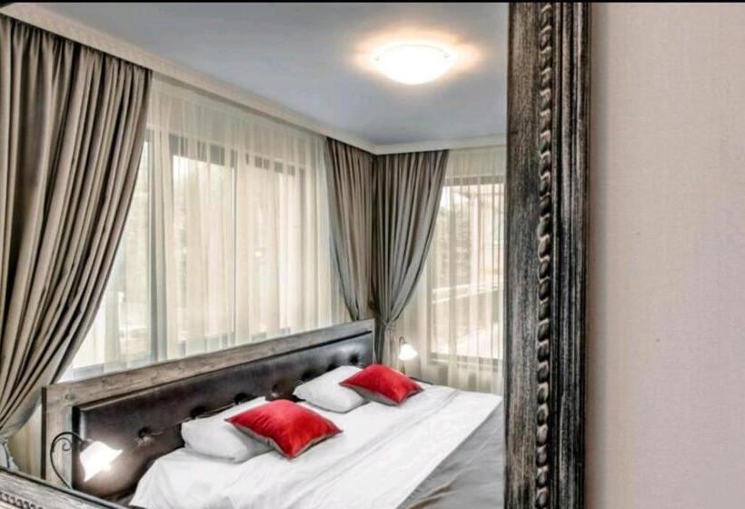 בית מלון כפרי Astrea Deluxe