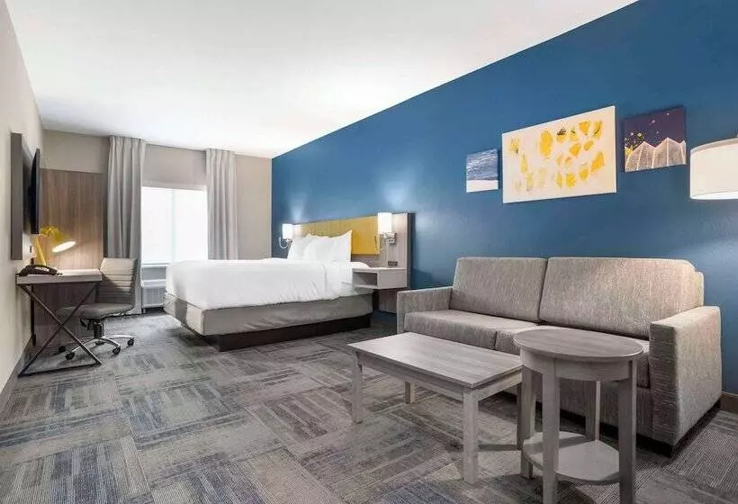 Hotelli Comfort Inn & Suites Destin Near Henderson Beach