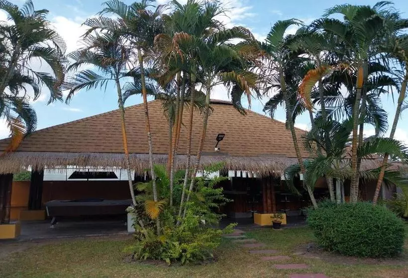 Kanchira Resort