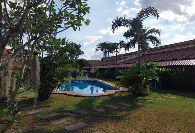Kanchira Resort