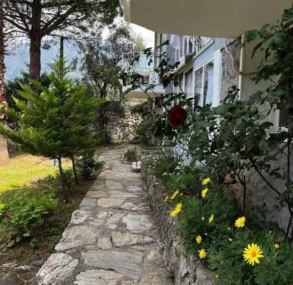 New Golden Gate Butik Otel