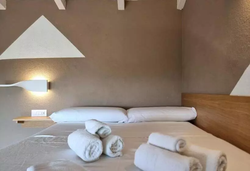 Majatalo Lu Canaleddu Room