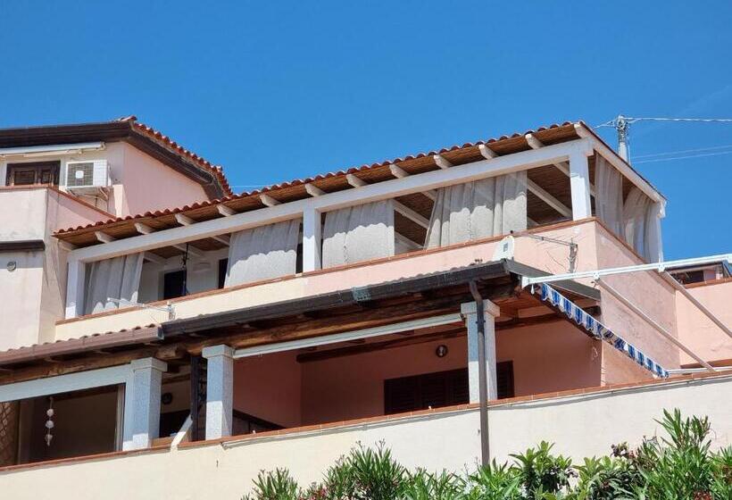 膳宿费 Lu Canaleddu Room