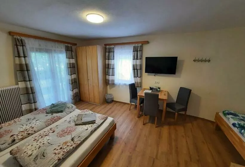 Retkeilymaja Kirchenwirt