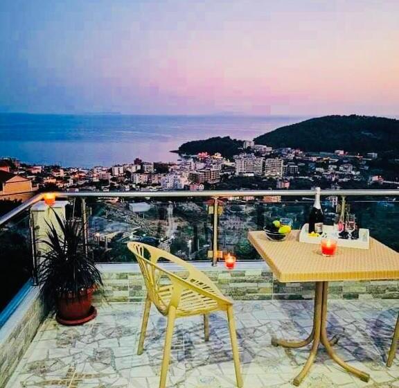 هاستل Mistral Inn