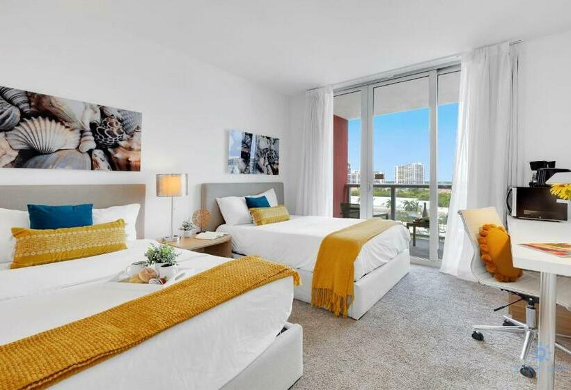 호스텔 Modern Apartment   Amazing Pool   Near Beach