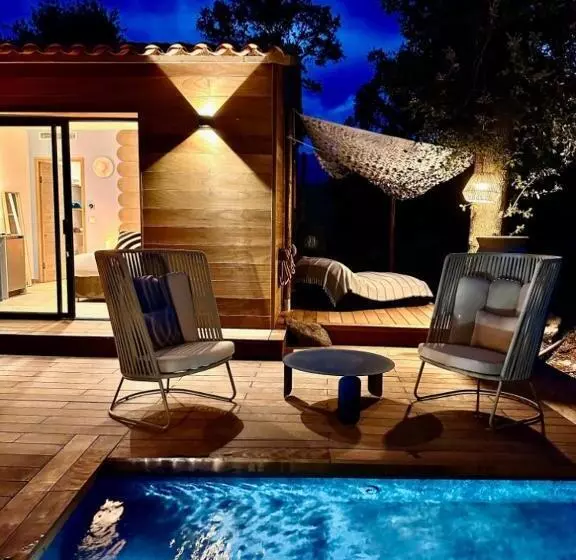 Hotelli Les Bergeries De Figari