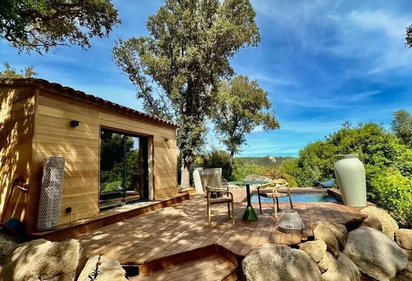 Hotelli Les Bergeries De Figari