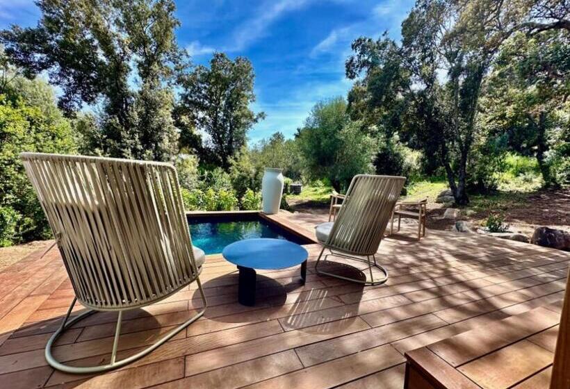 בית מלון כפרי Les Bergeries De Figari