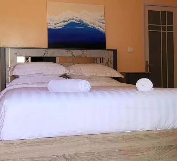 پانسیون Tropical Stay Thulusdhoo