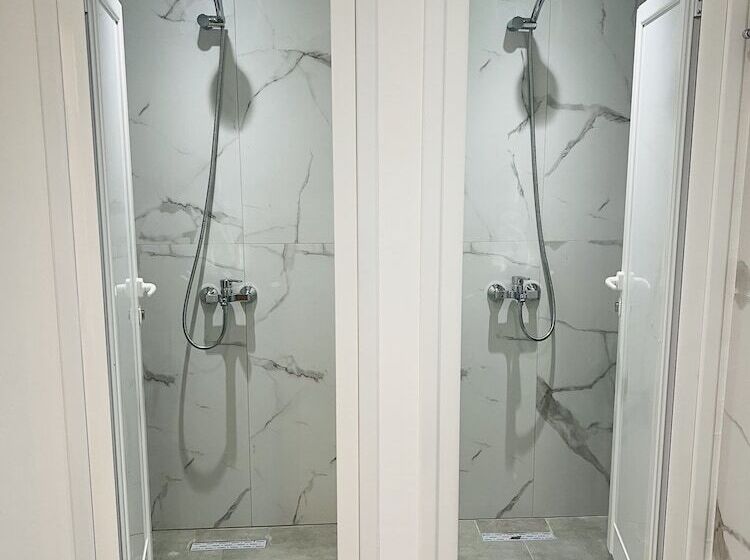 Central Boutique Hostel